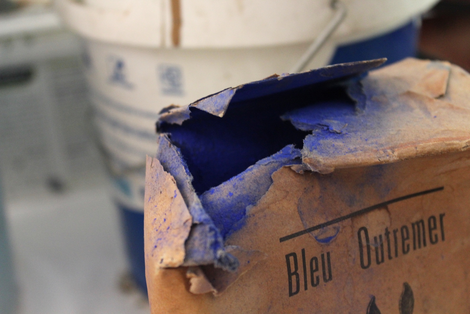 pigment-bleu-outremer-le-cafe-bleu